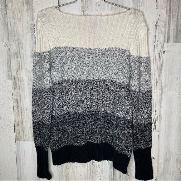 Women’s Chaps Sweater size Medium - Picture 3 of 6